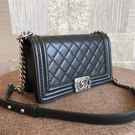 chanel boy quilted|Chanel leboy bag.